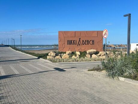 5 otaqlı həyət evi/bağ evi - Sea Breeze q. - 445 m²