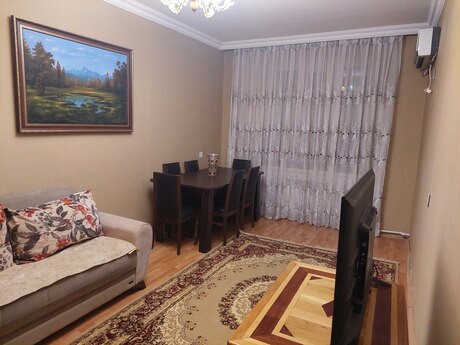 2 otaqlı köhnə tikili - Bakıxanov q. - 55 m²