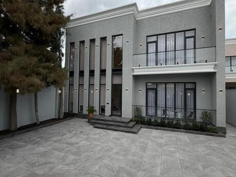 4 otaqlı həyət evi/bağ evi - Şüvəlan q. - 200 m²