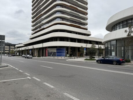 Obyekt - Ağ şəhər q. - 80 m²