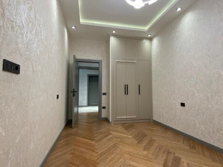 2 otaqlı mənzil, 70 m², Renessans Palace: 305 000 ₼ 2