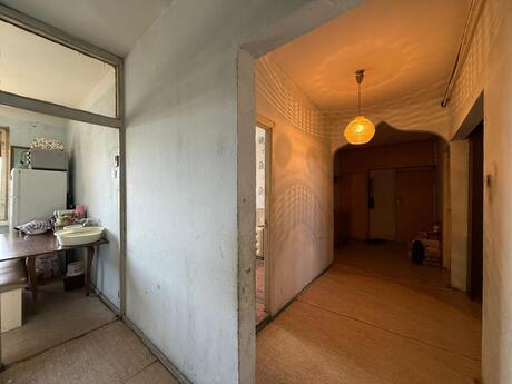 5 otaqlı köhnə tikili - Biləcəri q. - 120 m²