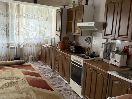 3-комн. вторичка - м. Низами - 110 м²