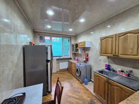 2 otaqlı yeni tikili - 8 Noyabr m. - 83 m²