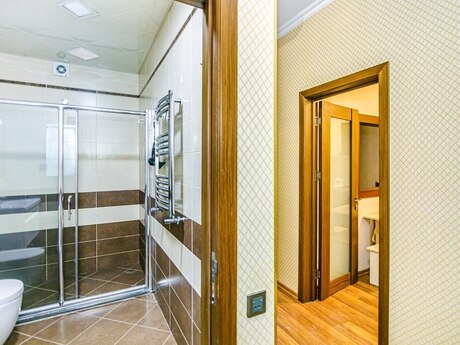 2 otaqlı yeni tikili - 28 May m. - 75 m²