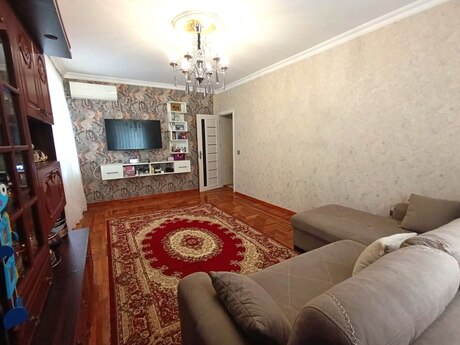 4 otaqlı köhnə tikili - Qara Qarayev m. - 115 m²