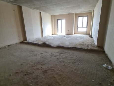 4-комн. новостройка - м. Ичеришехер - 288 м²