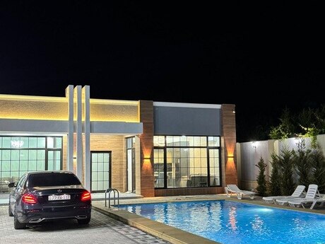 4 otaqlı həyət evi/bağ evi - Mərdəkan q. - 250 m²