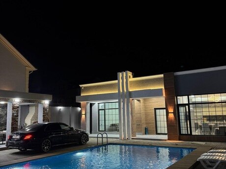 4 otaqlı həyət evi/bağ evi - Mərdəkan q. - 250 m²
