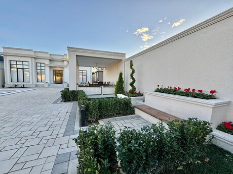 5 otaqlı həyət evi/bağ evi - Mərdəkan q. - 250 m²