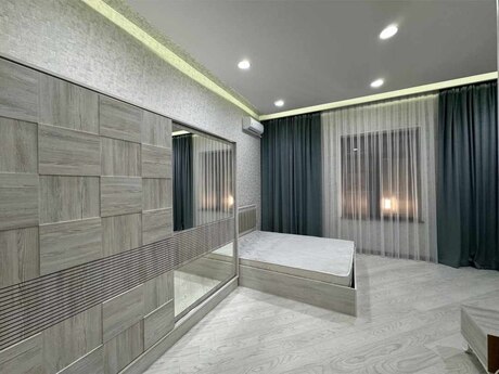 4 otaqlı həyət evi/bağ evi - Mərdəkan q. - 200 m²