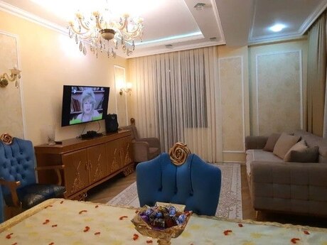 3 otaqlı yeni tikili - Bakıxanov q. - 100 m²