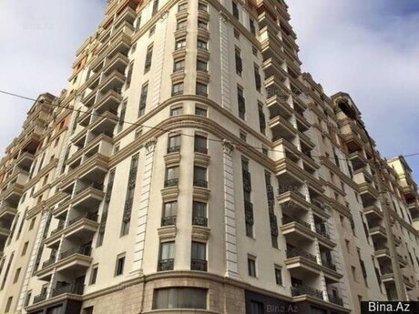 Elan №5045685 - Bakı, Nizami m., 6 otaqlı, 872 m², 15/16 mərtəbə
