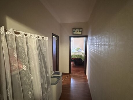 2 otaqlı köhnə tikili - Lökbatan q. - 58 m²