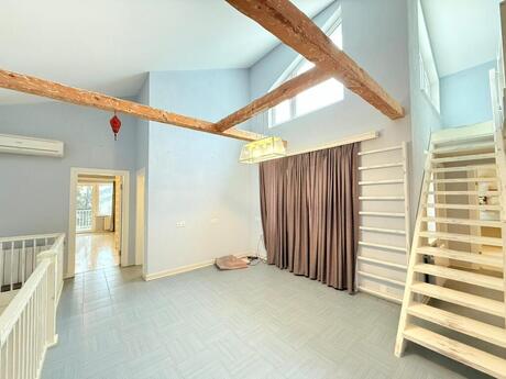 6-комн. дом/дача - пос. Нардаран - 350 м²