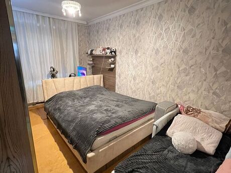 3-комн. вторичка - м. Ази Асланов - 90 м²