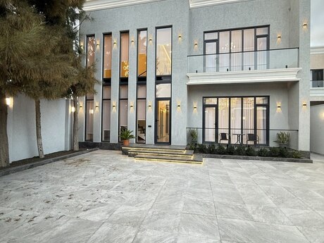 4 otaqlı həyət evi/bağ evi - Şüvəlan q. - 200 m²