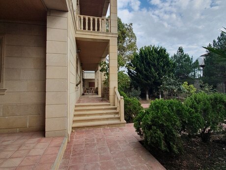 7 otaqlı həyət evi, 400 m², Suraxanı: 240 000 ₼ 5