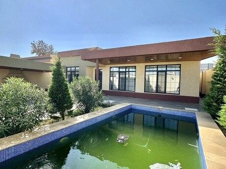 4 otaqlı həyət evi/bağ evi - Şüvəlan q. - 150 m²