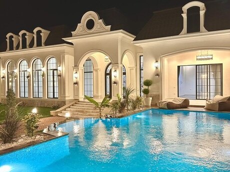 5 otaqlı həyət evi/bağ evi - Mərdəkan q. - 240 m²