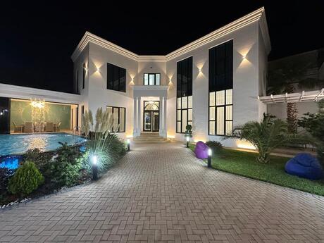 5 otaqlı həyət evi/bağ evi - Mərdəkan q. - 250 m²