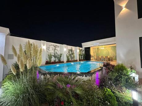 5 otaqlı həyət evi/bağ evi - Mərdəkan q. - 250 m²