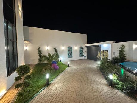 5 otaqlı həyət evi/bağ evi - Mərdəkan q. - 250 m²