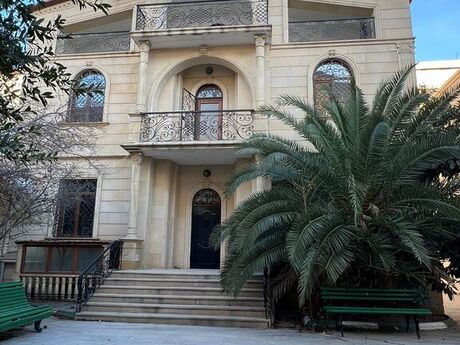 Объявление №5596949 - Баку, м. Насими, 5-комн., 480 м²