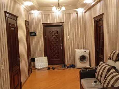 Объявление №5597260 - Баку, м. 20 января, 4-комн., 170 м², 2/16 этаж