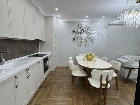 3 otaqlı yeni tikili - 8 Noyabr m. - 106 m²