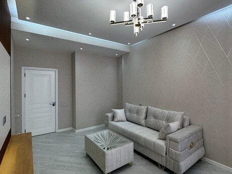 3-комн. новостройка - м. Ази Асланов - 68 м²