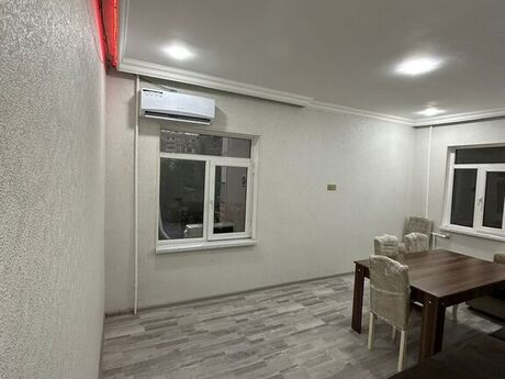 2 otaqlı köhnə tikili - Bakıxanov q. - 40 m²