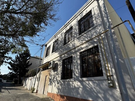 Объявление №5599760 - Баку, пос. Бакиханова, 6-комн., 250 м²