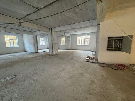 Obyekt - Nizami r. - 500 m²