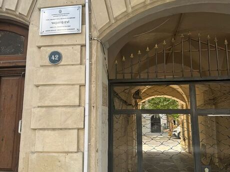 4 otaqlı köhnə tikili - 28 May m. - 79 m²