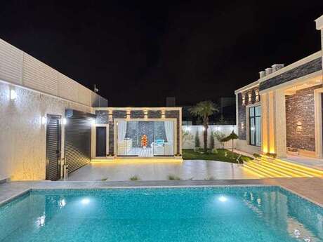 4 otaqlı həyət evi/bağ evi - Mərdəkan q. - 190 m²