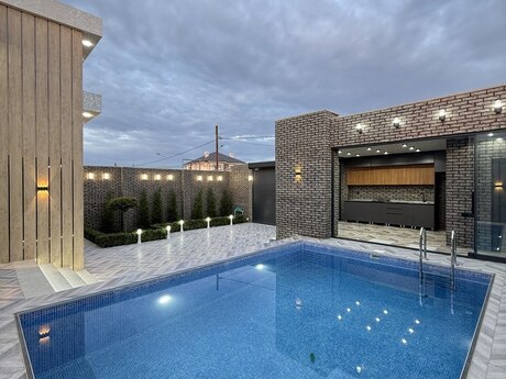 4 otaqlı həyət evi/bağ evi - Mərdəkan q. - 160 m²