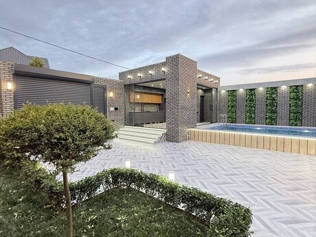 4 otaqlı həyət evi/bağ evi - Mərdəkan q. - 160 m²