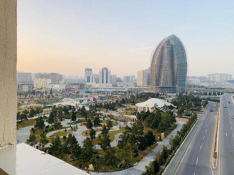 5 otaqlı yeni tikili - Şah İsmayıl Xətai m. - 285 m²
