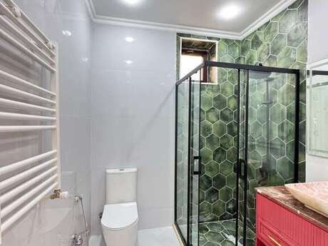 House with Garden, Villa For Sale