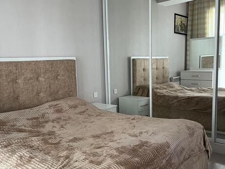 Elan №5603310 - Bakı, Memar Əcəmi m., 3 otaqlı, 120 m², 14/18 mərtəbə