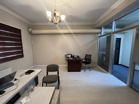 2-комн. офис - м. Нариман Нариманов - 35 м²