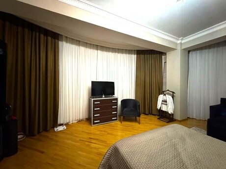 2 otaqlı yeni tikili - Şah İsmayıl Xətai m. - 120 m²
