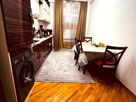 2 otaqlı yeni tikili - Şah İsmayıl Xətai m. - 120 m²