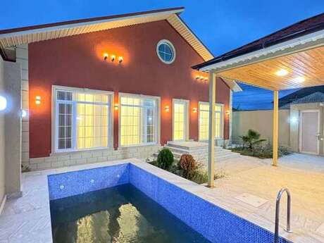 4 otaqlı həyət evi/bağ evi - Şüvəlan q. - 140 m²