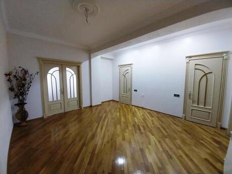 3 otaqlı mənzil, 143 m², 20 Yanvar: 340 000 ₼ 5