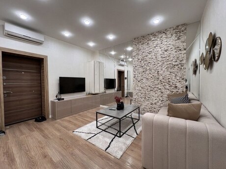 Elan №5597973 - Bakı, Ağ şəhər q., 3 otaqlı, 85 m², 7/7 mərtəbə