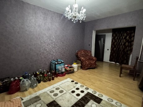 3-room apartment, 95 m², 8-ci mikrorayon: 190 000 ₼ 5