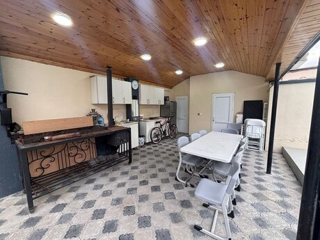 6-комн. дом/дача - пос. Шаган - 220 м²