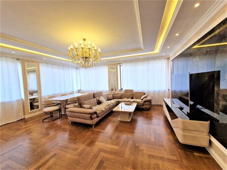 Аренда: 5-комнатная квартира, 320 м², Nizami: 7 000 ₼/мес 2